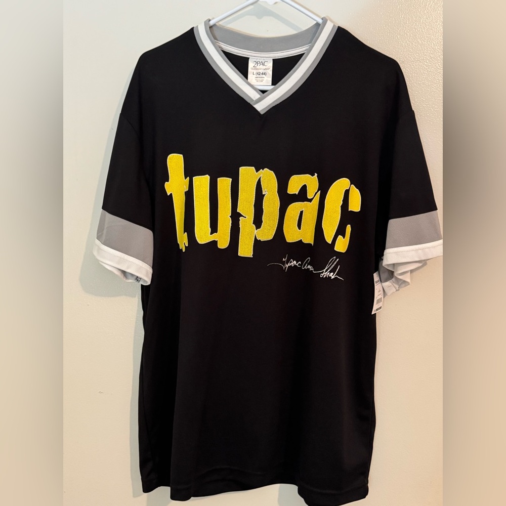 NWT 2PAC Men’s Black and Yellow Baseball Jersey